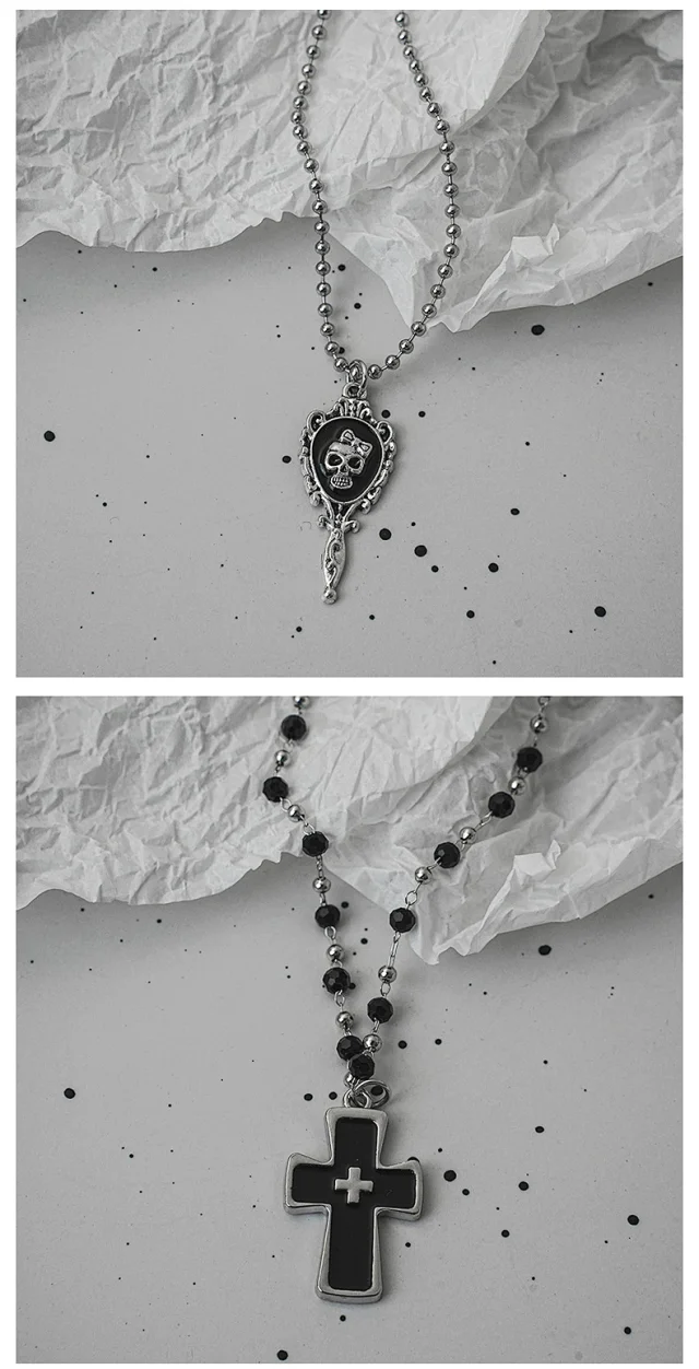 Unbranded Jewelry Gothic Cross and Heart Pendant Necklace product detail image 5