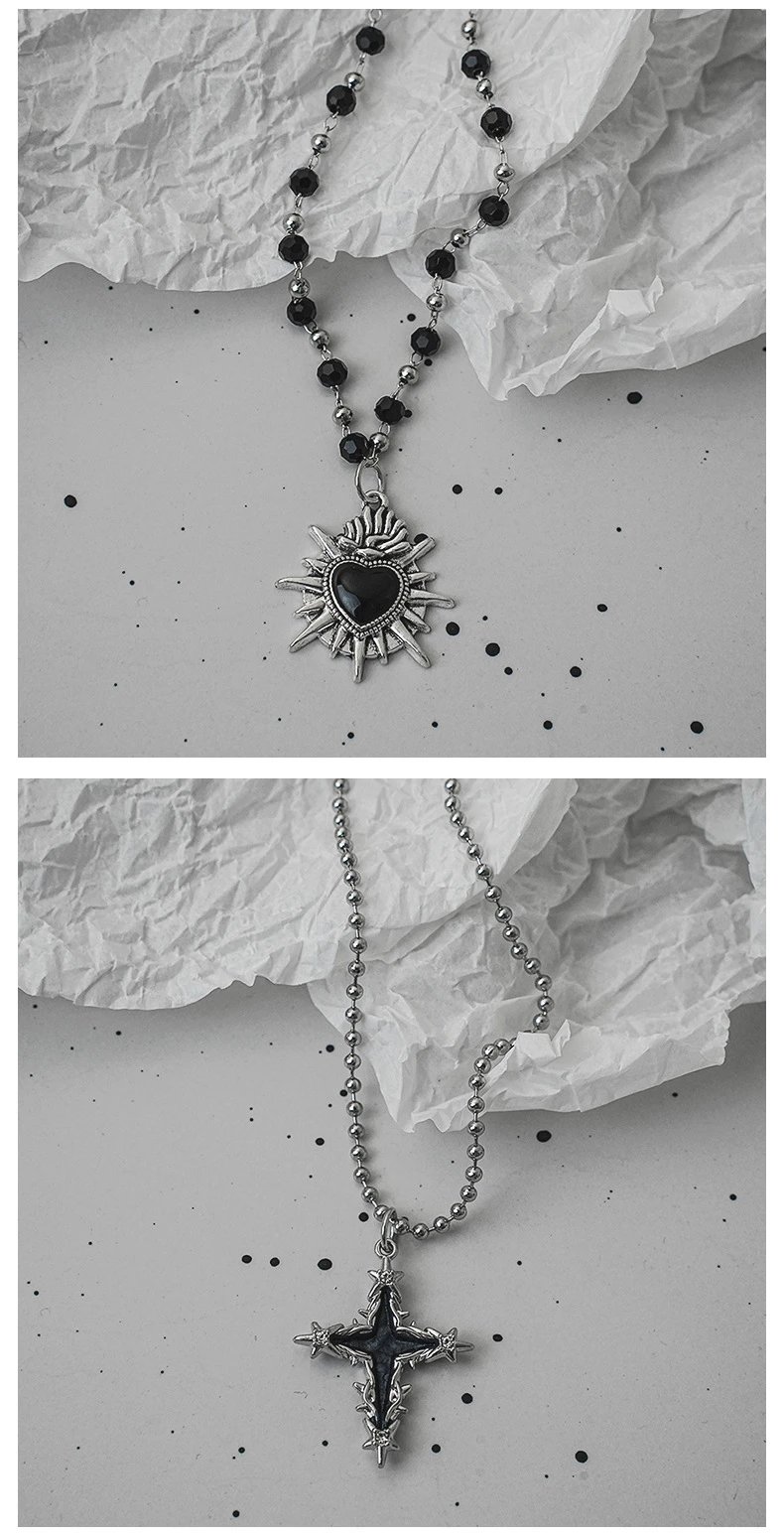 Saint Tears Skull Hand Mirror Pendant Necklace Silver - 5