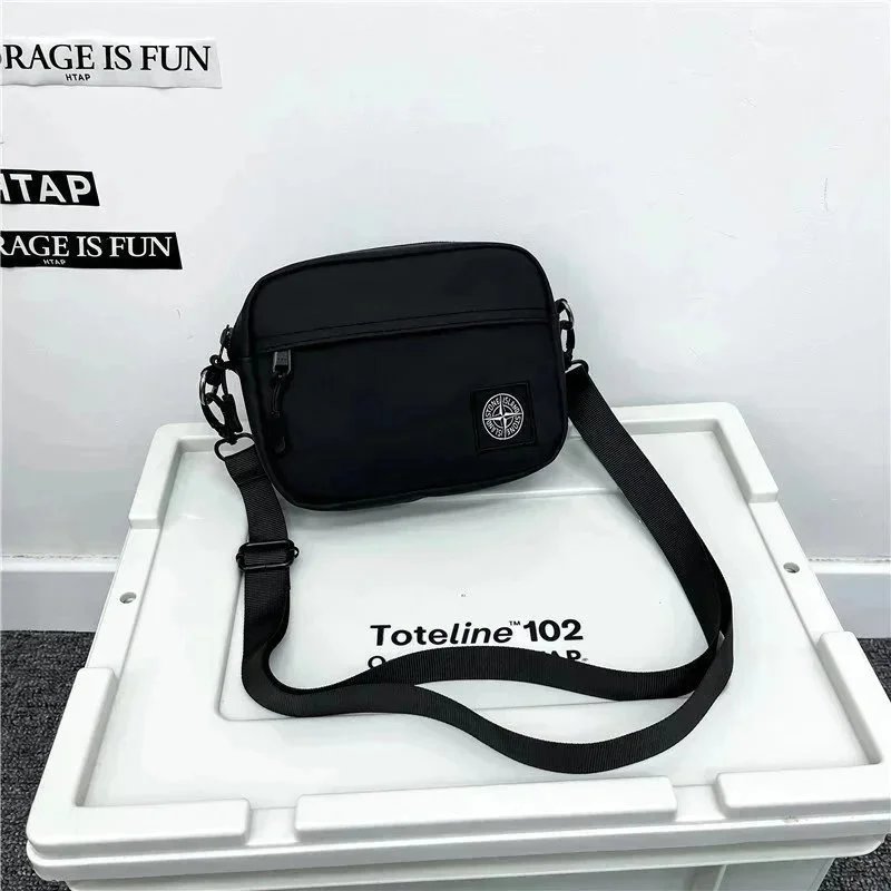 Single Shoulder Travel Bag photo 2