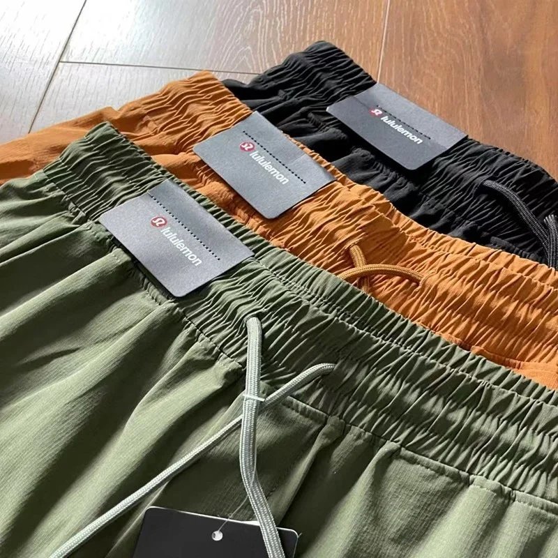 Lululemon Men's Woven Shorts photo 6