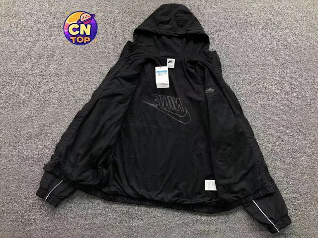 Nike Jackets Hooded Zip Windbreaker Jacket product detail image 2