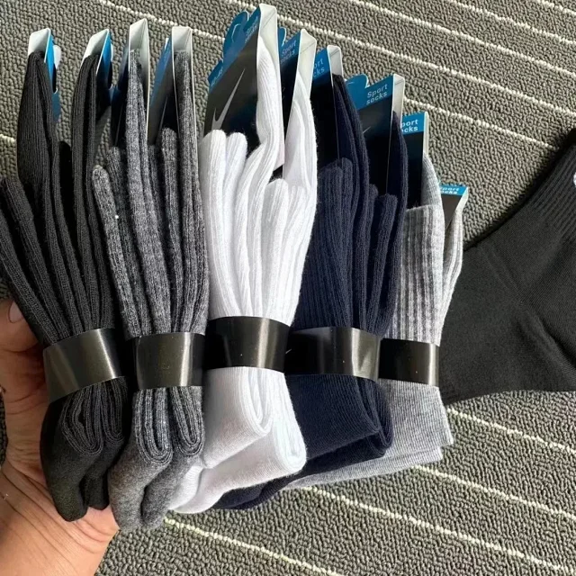 Nike Socks Ribbed Crew product detail image 3