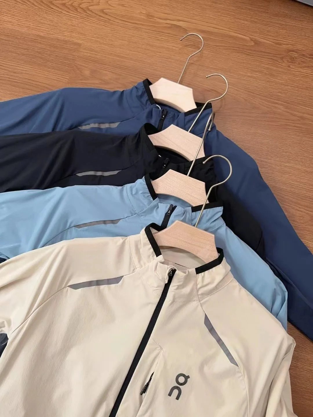 Lightweight Running Jacket photo 8