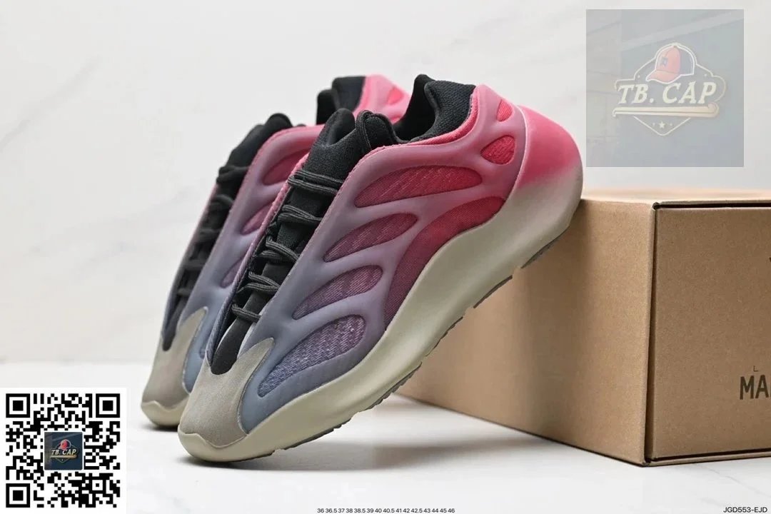 Adidas Yeezy 700 V3 Pink Sneakers Chunky Sneakers