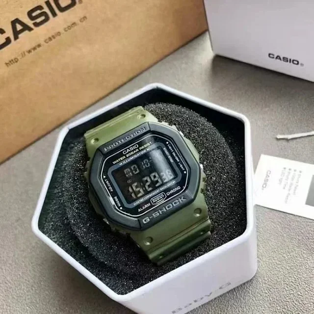 Casio Watches G-Shock square digital watch product detail image 2