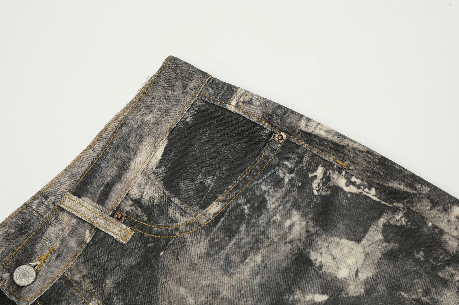Maison Margiela Artisanal Distressed Washed Denim Jeans - 32