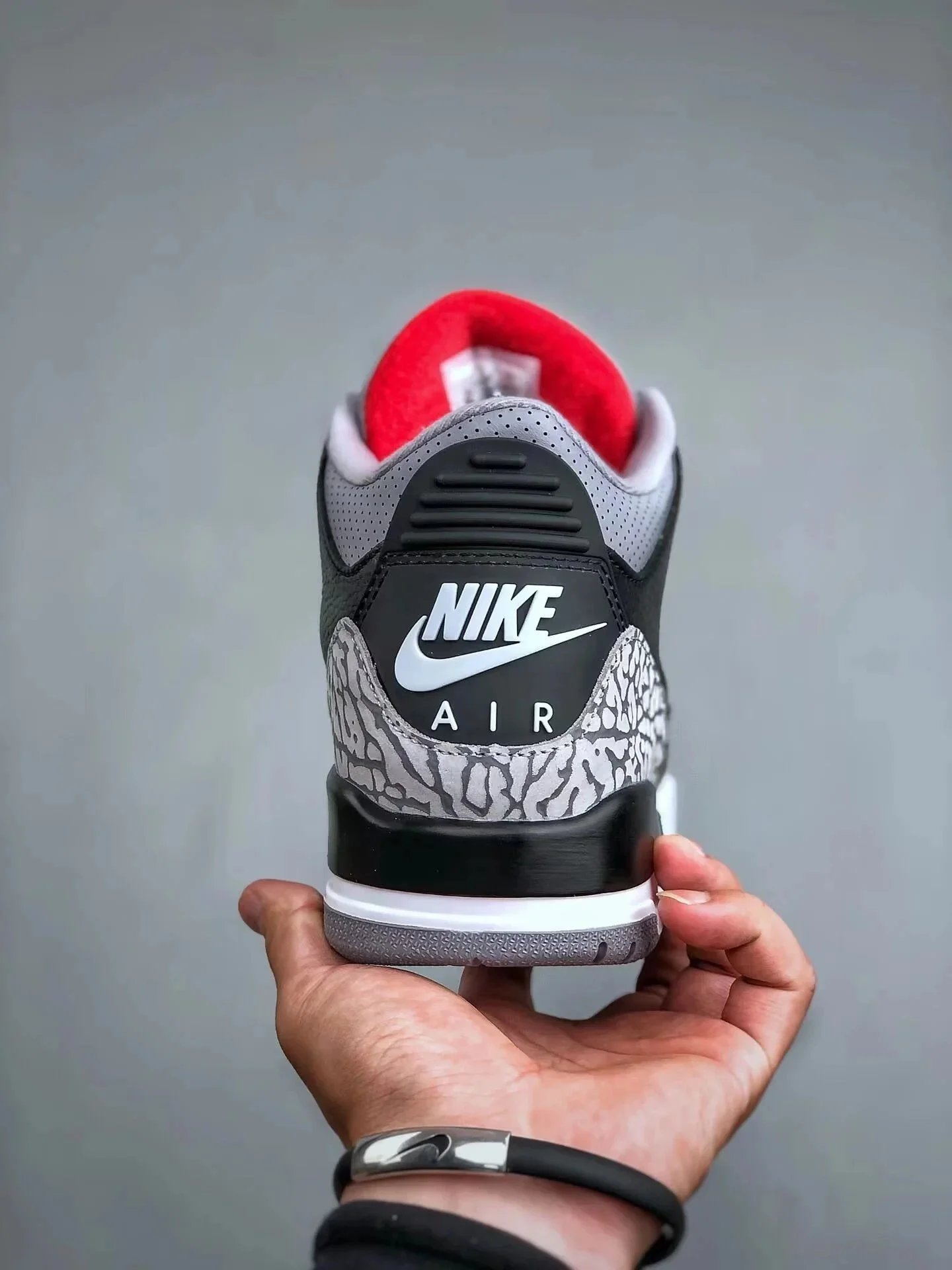 Nike Air Jordan 3 Sneakers