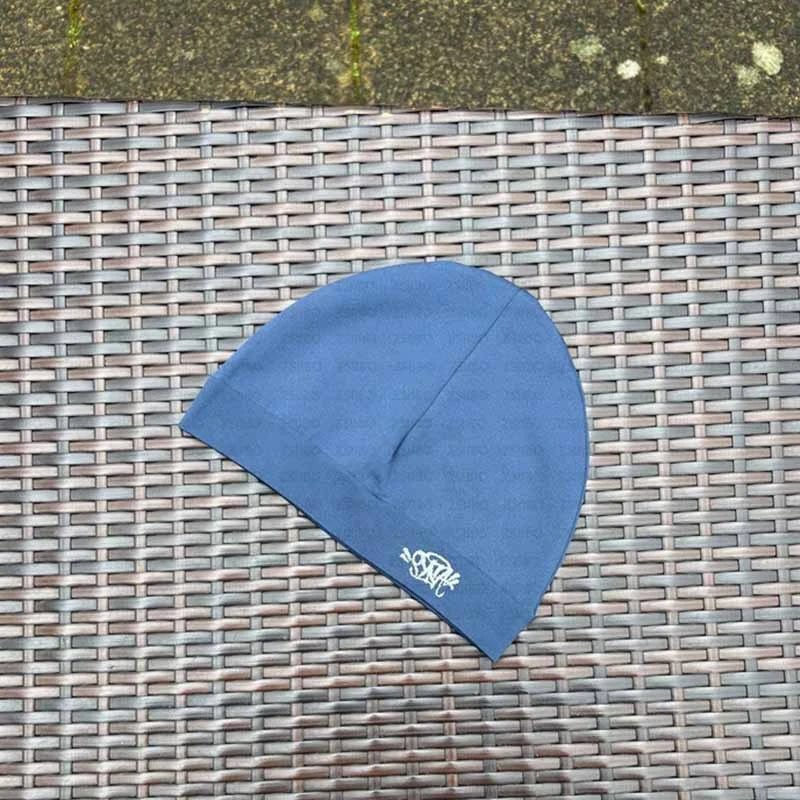 Unbranded Hats Embroidered beanie — Blue