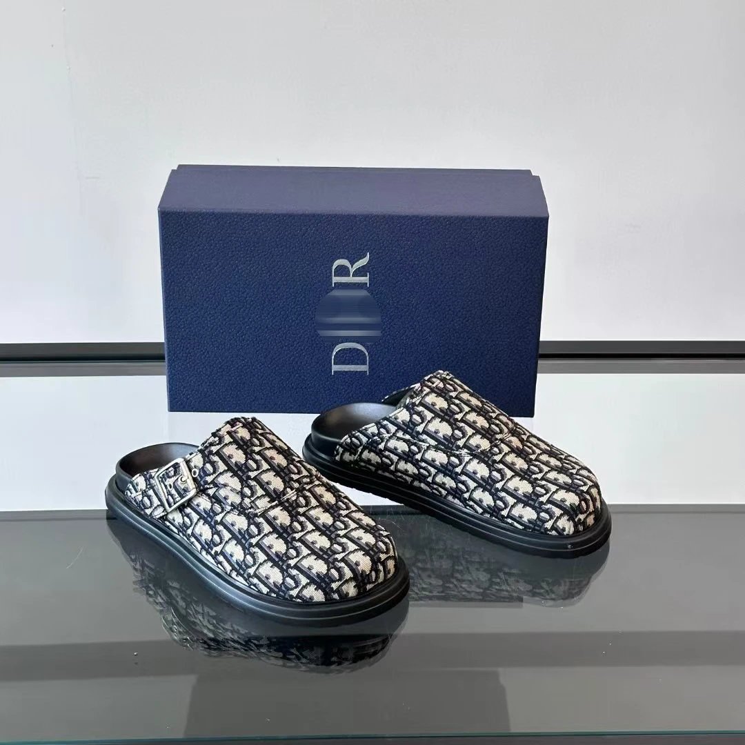 Dior Slippers Oblique Jacquard Buckle Mules image 2