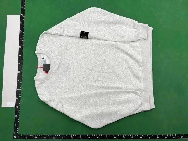 Stone Island Logo Embroidered Black Crewneck Sweatshirt - 23