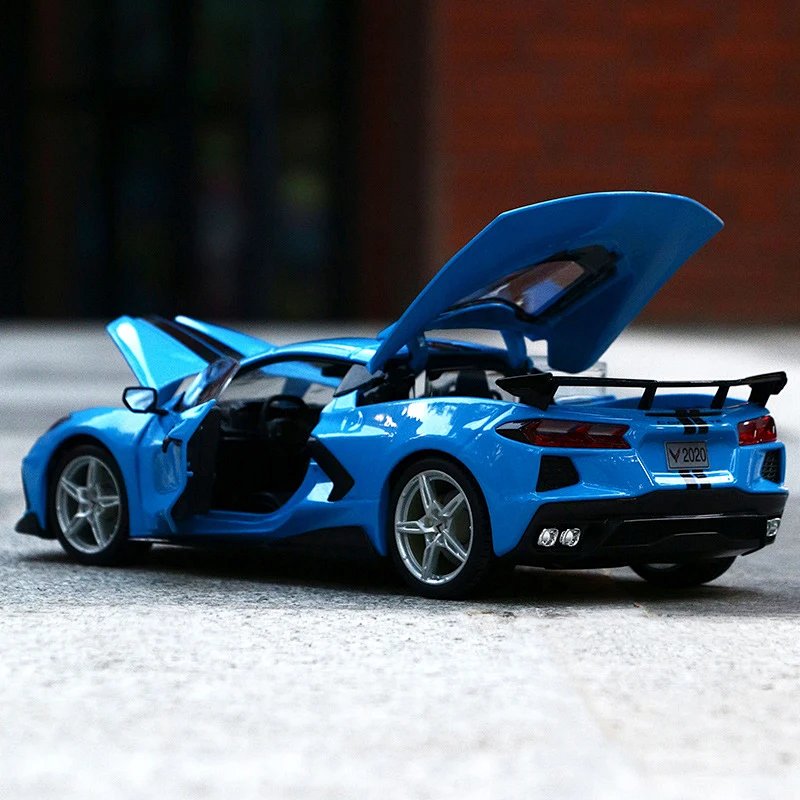 2020 Chevrolet Corvette 1:18 Diecast Model Car - Alloy Collectible Display Toy Gift