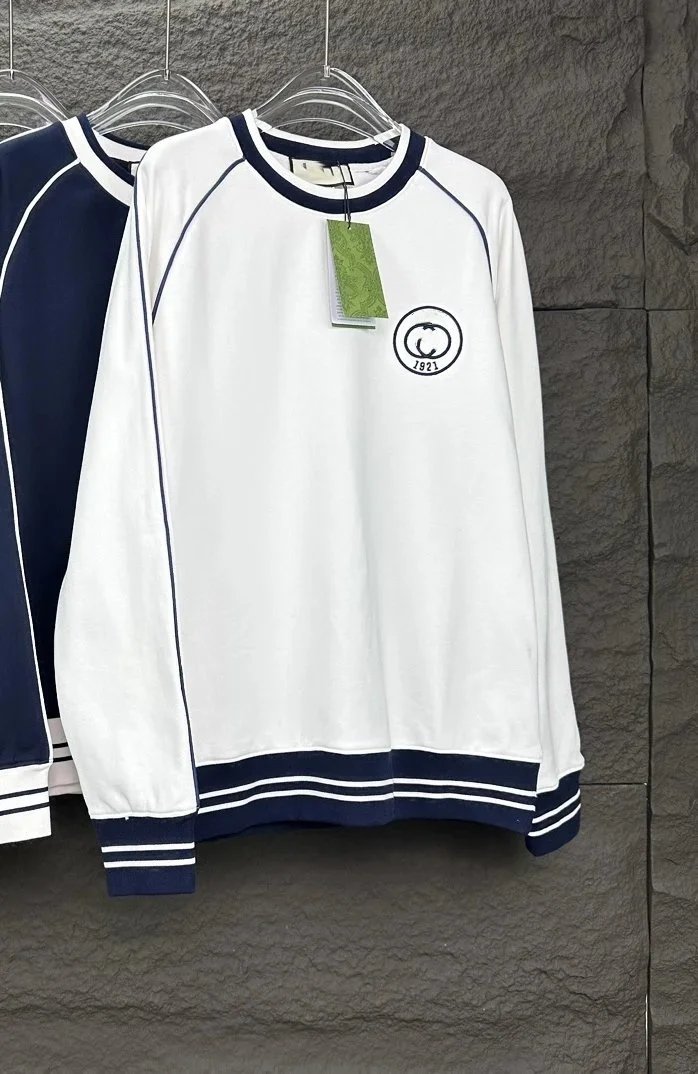 Gucci Hoodies & Sweatshirts Crewneck Sweatshirt — 05