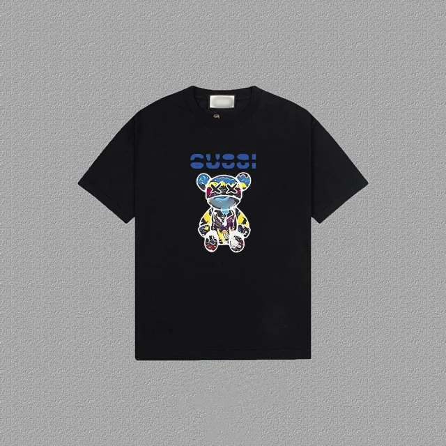 Gucci T-Shirts Assorted graphic-print crewneck product detail image 1