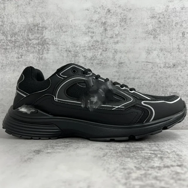 Dior Sneakers B30 product detail image 1