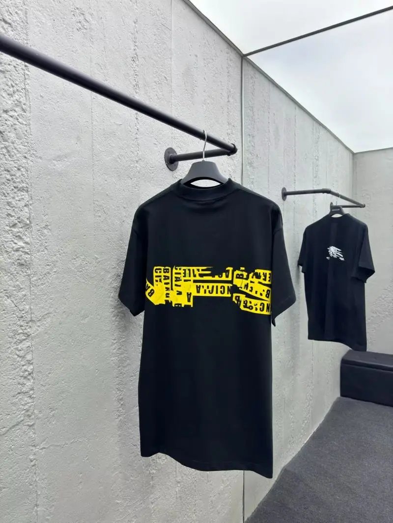 Balenciaga T-Shirts Oversized Graphic T-Shirt — 03