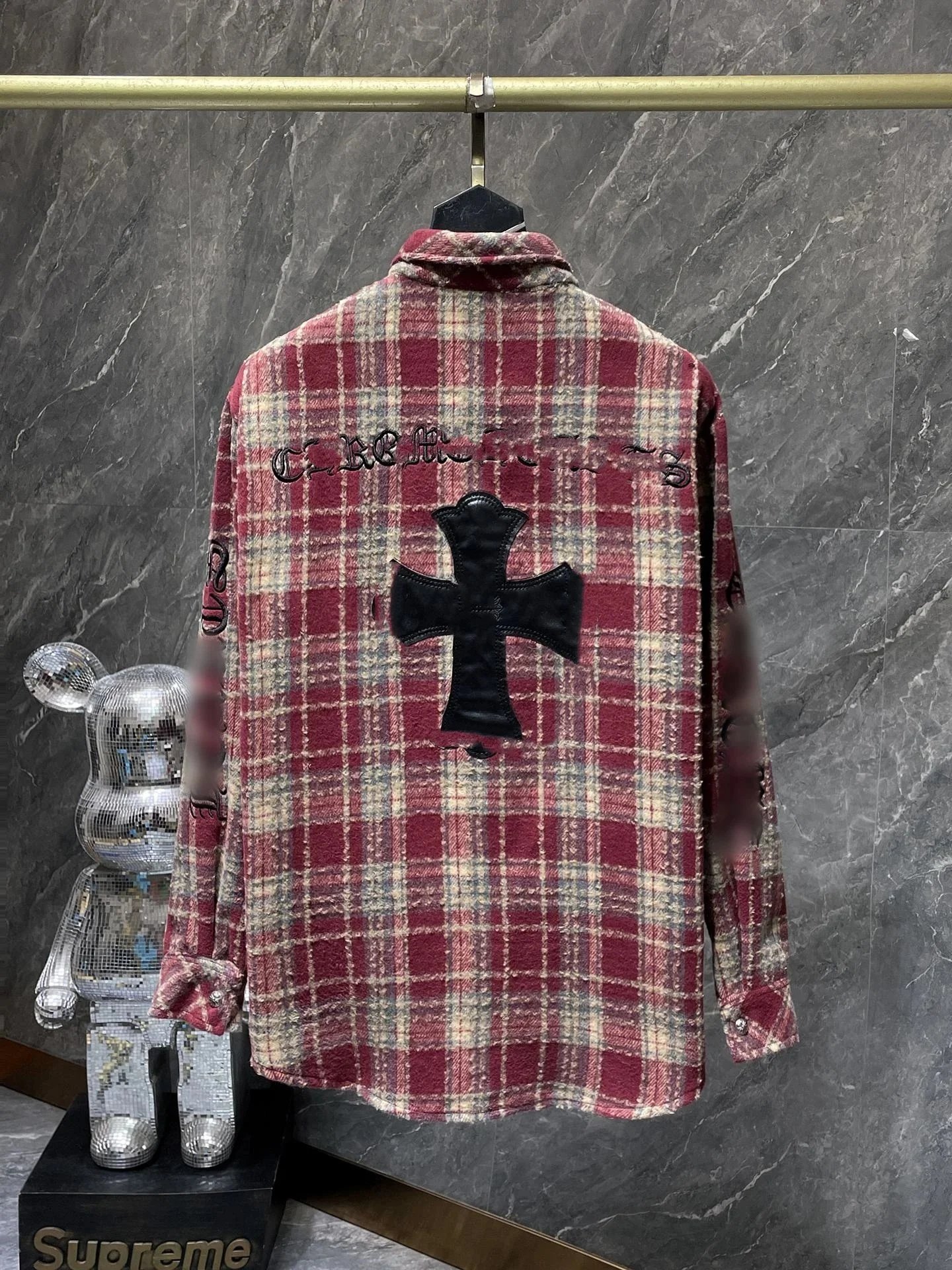 Chrome Hearts Pink Embroidered Logo Shirt - 2