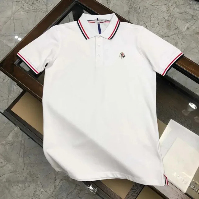 Moncler T-Shirts Short-Sleeve Polo Shirt with Contrast Trim and Logo Patches product detail image 10