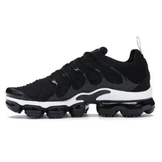 Nike Air VaporMax Plus All-Black Air Cushion Running Shoes