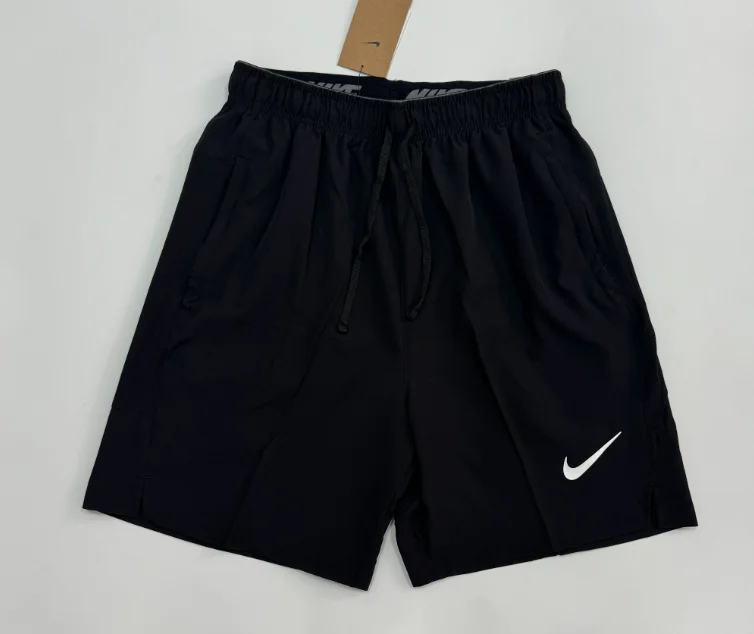 Nike Black Quick-Drying Training Shorts (5-Inch) — Small Swoosh