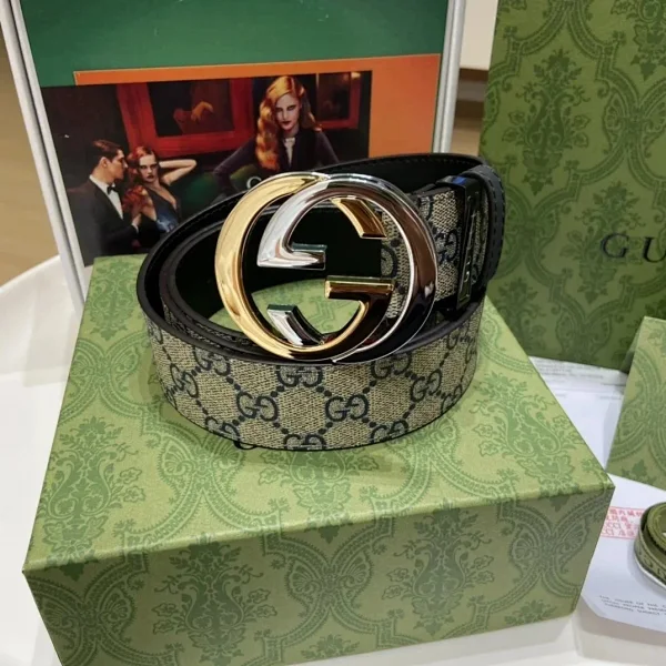 GUCCI — Black Smooth Calfskin Business-Casual Belt with Vintage Distressed Gold Double-G Buckle