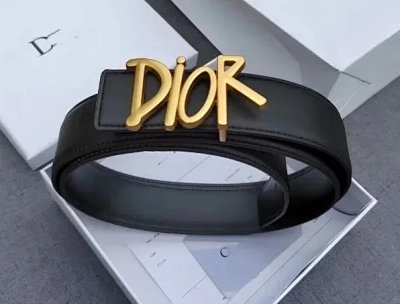 Men's leather belt with a highly recognizable brand buckle - rep paski