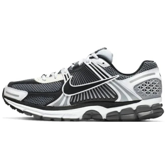 Nike Zoom Vomero 5 - rep buty