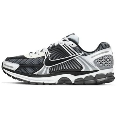 Nike Zoom Vomero 5 - rep buty