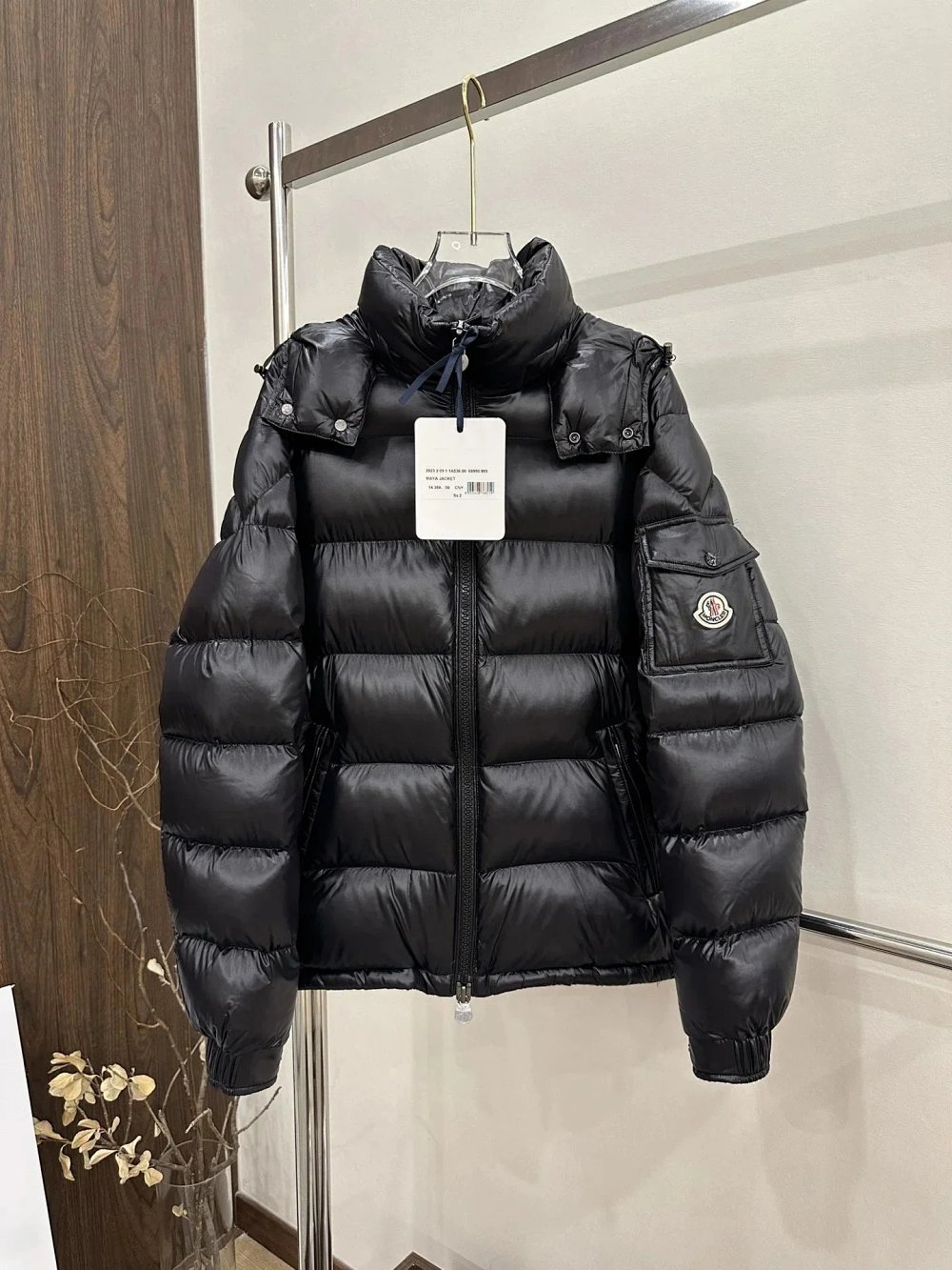 Moncler Classic Glossy Short Down Jacket