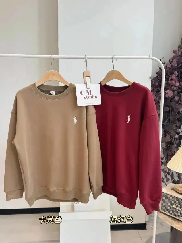 Ralph Lauren Autumn/Winter Fleece-Lined Edition featuring the Pony Logo Design
