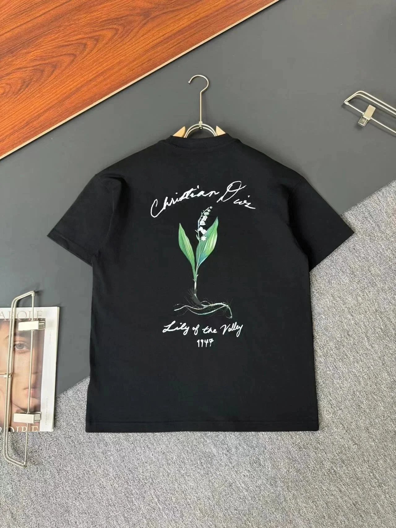 Dior Hand-Painted Lily of the Valley Print Loose-Fit Short-Sleeve T-Shirt - rep Dior