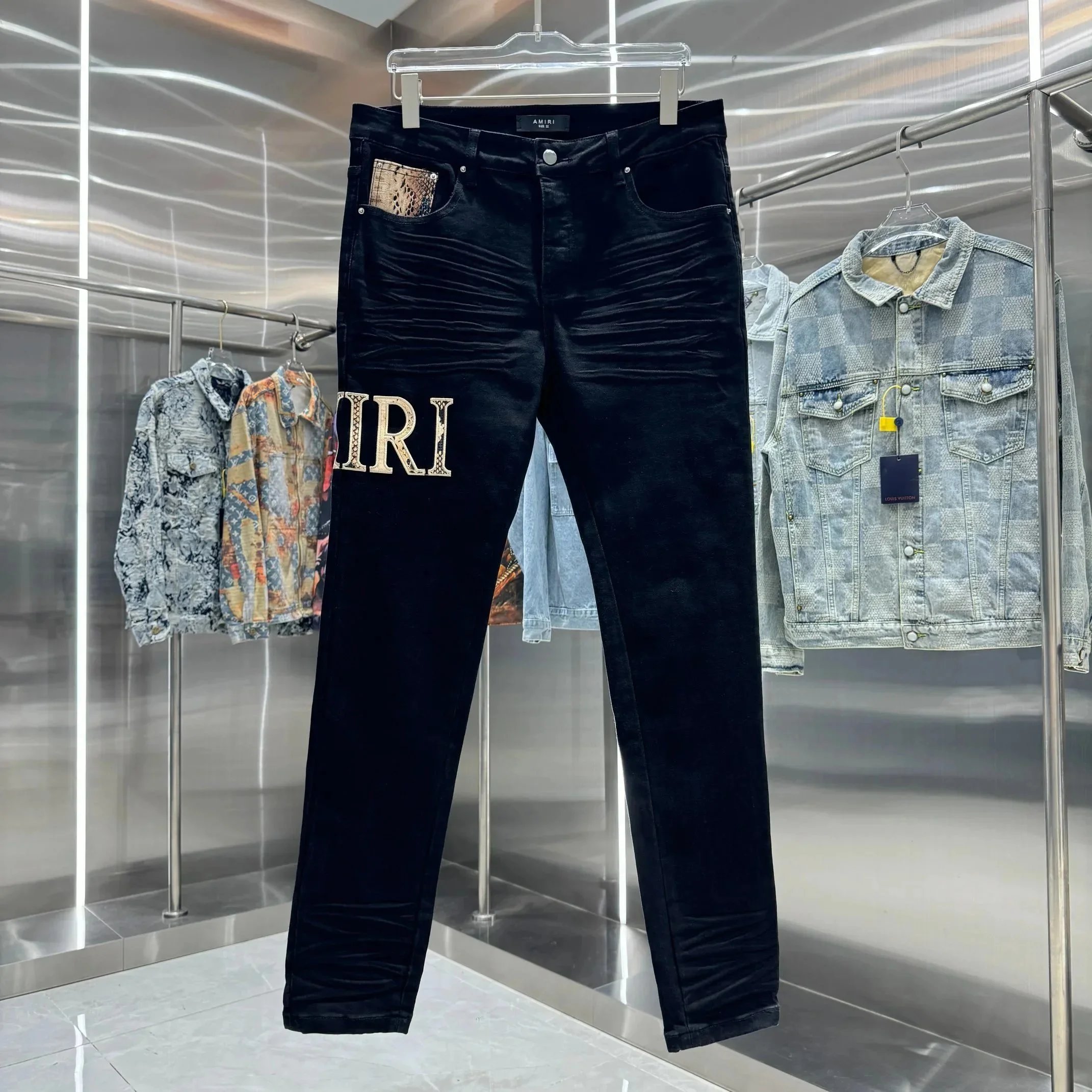 Amiri Washed Slim-Fit Tapered Jeans - rep Amiri