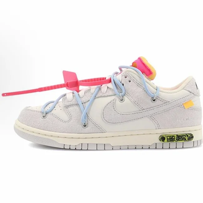 Off-White × Nike Dunk Low
