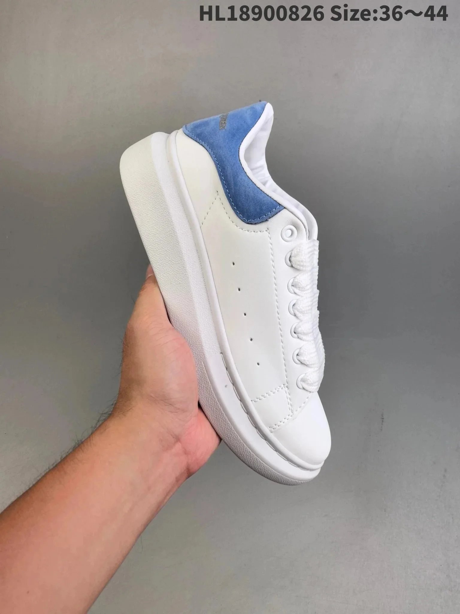 Alexander McQueen - rep Alexander McQueen