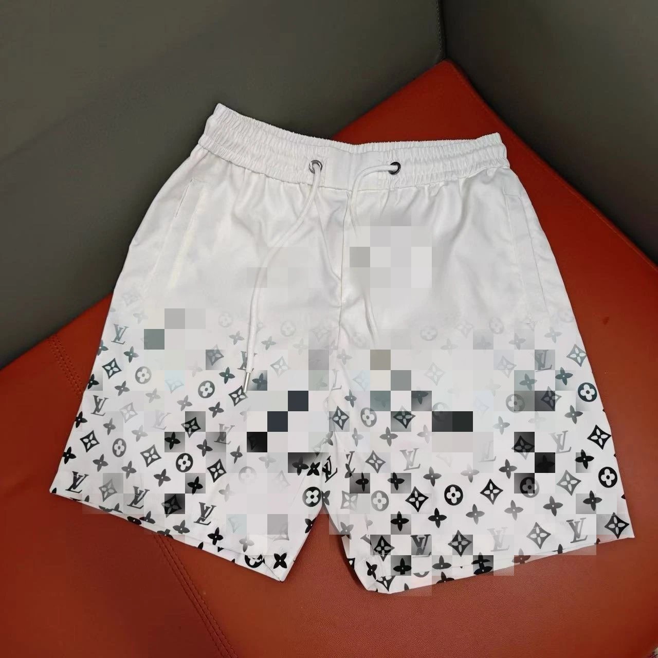 8828 White Black