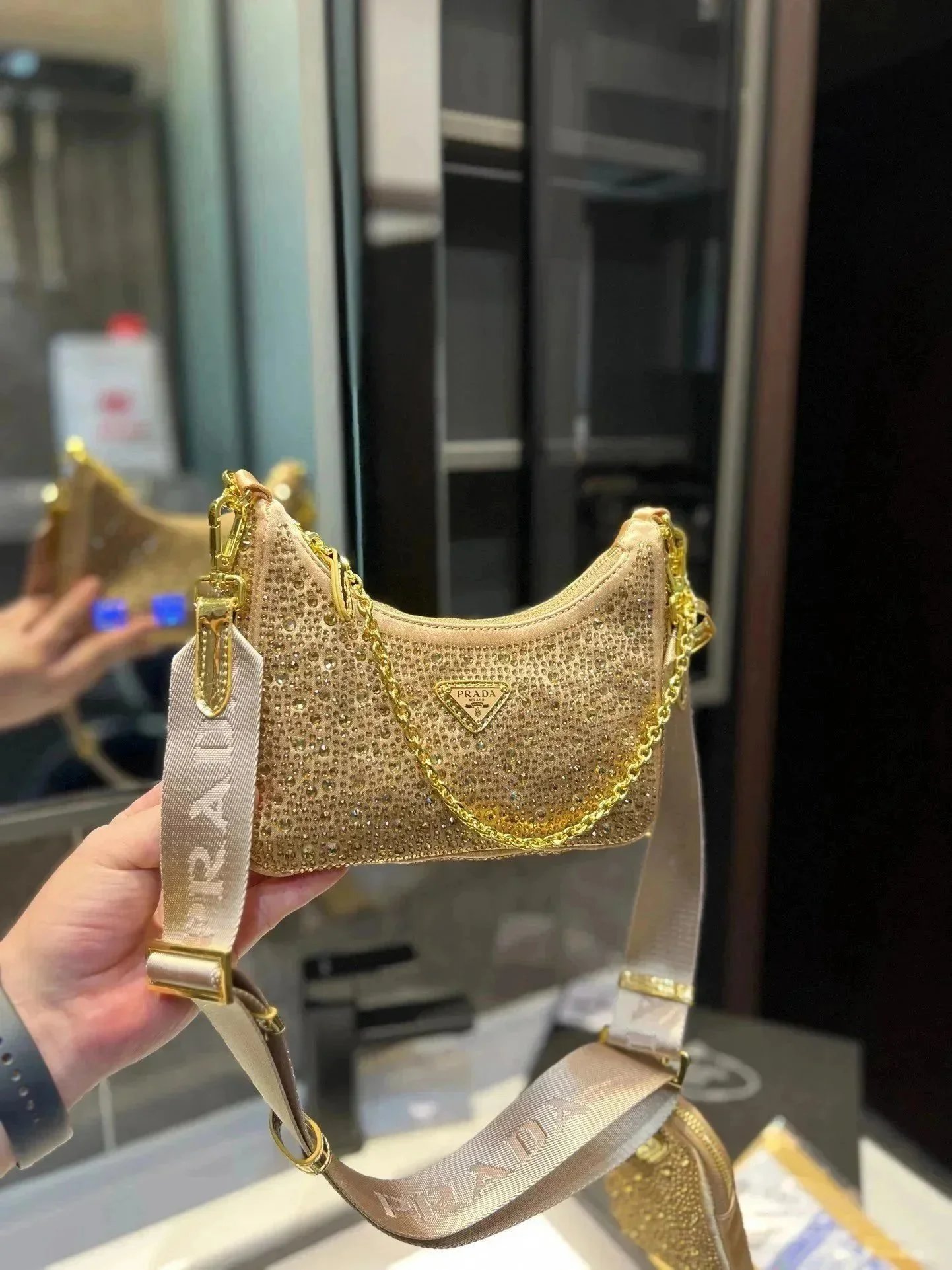 经典百搭斜挎包 1479