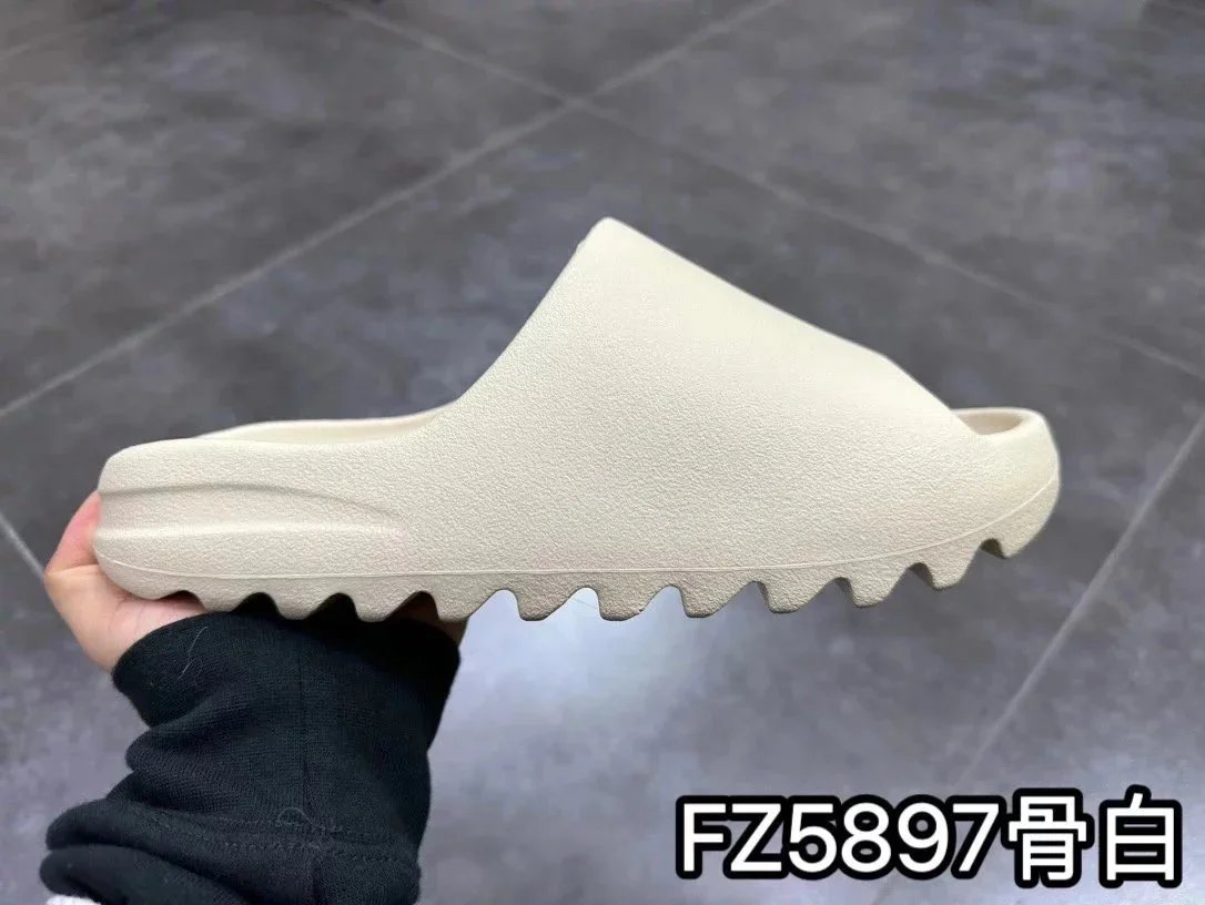 GX/绿X （Batch）版本 Y*EEZY Slide拖鞋 随意对比Us4-Us14 偏小建议买大2码