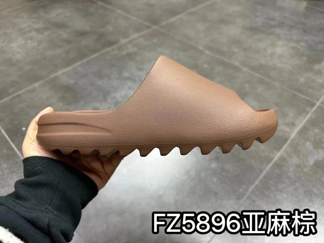 GX/绿X （Batch）版本 Y*EEZY Slide拖鞋 随意对比Us4-Us14 偏小建议买大2码