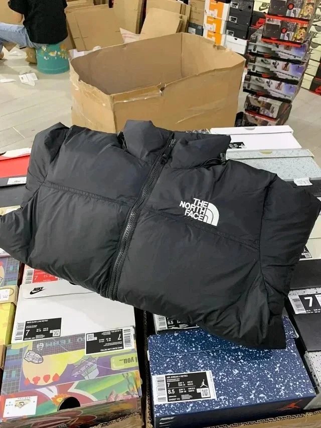 Black classic down jacket THE 1996