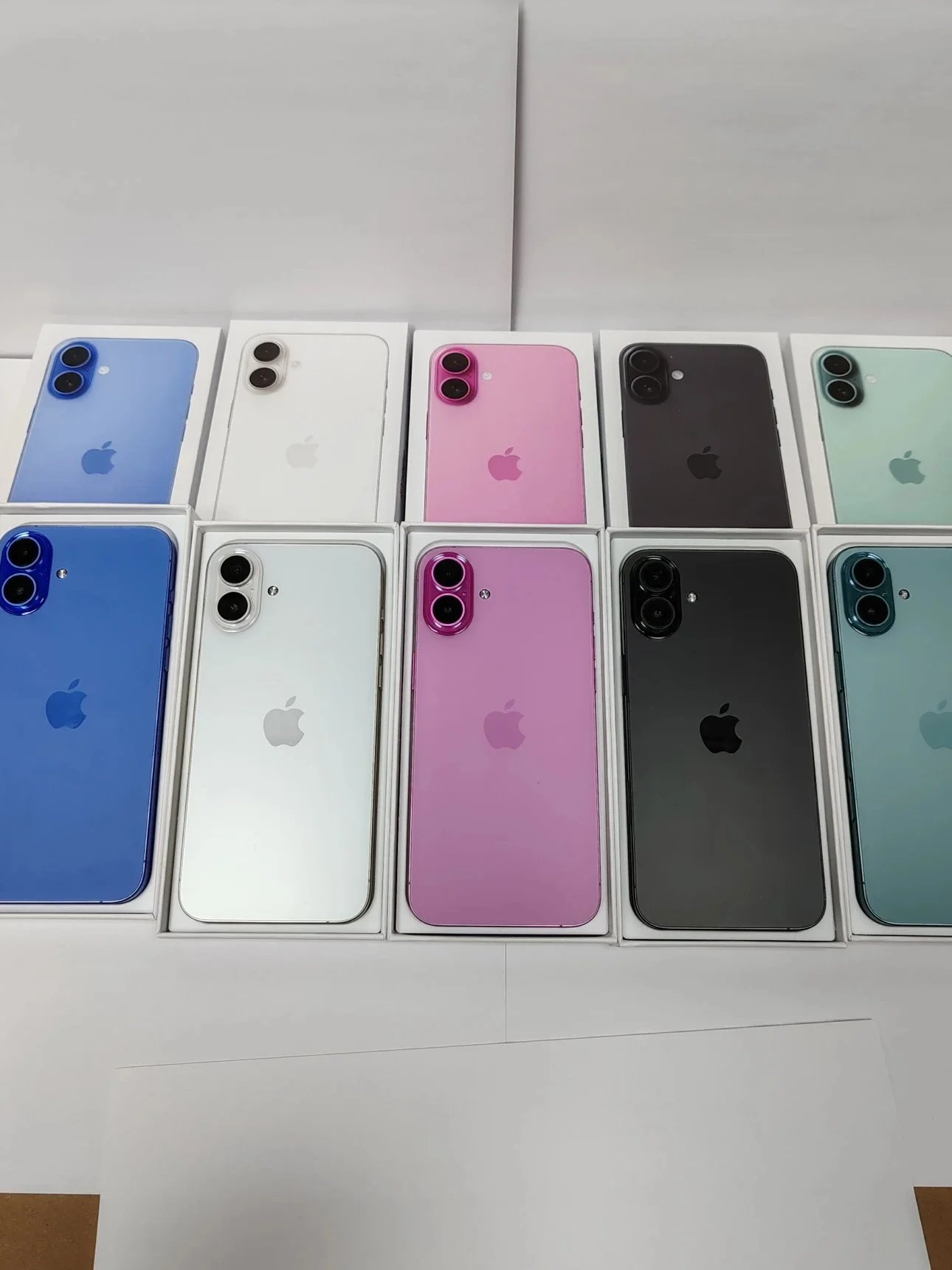 Apple Dual-Camera Smartphone image 4