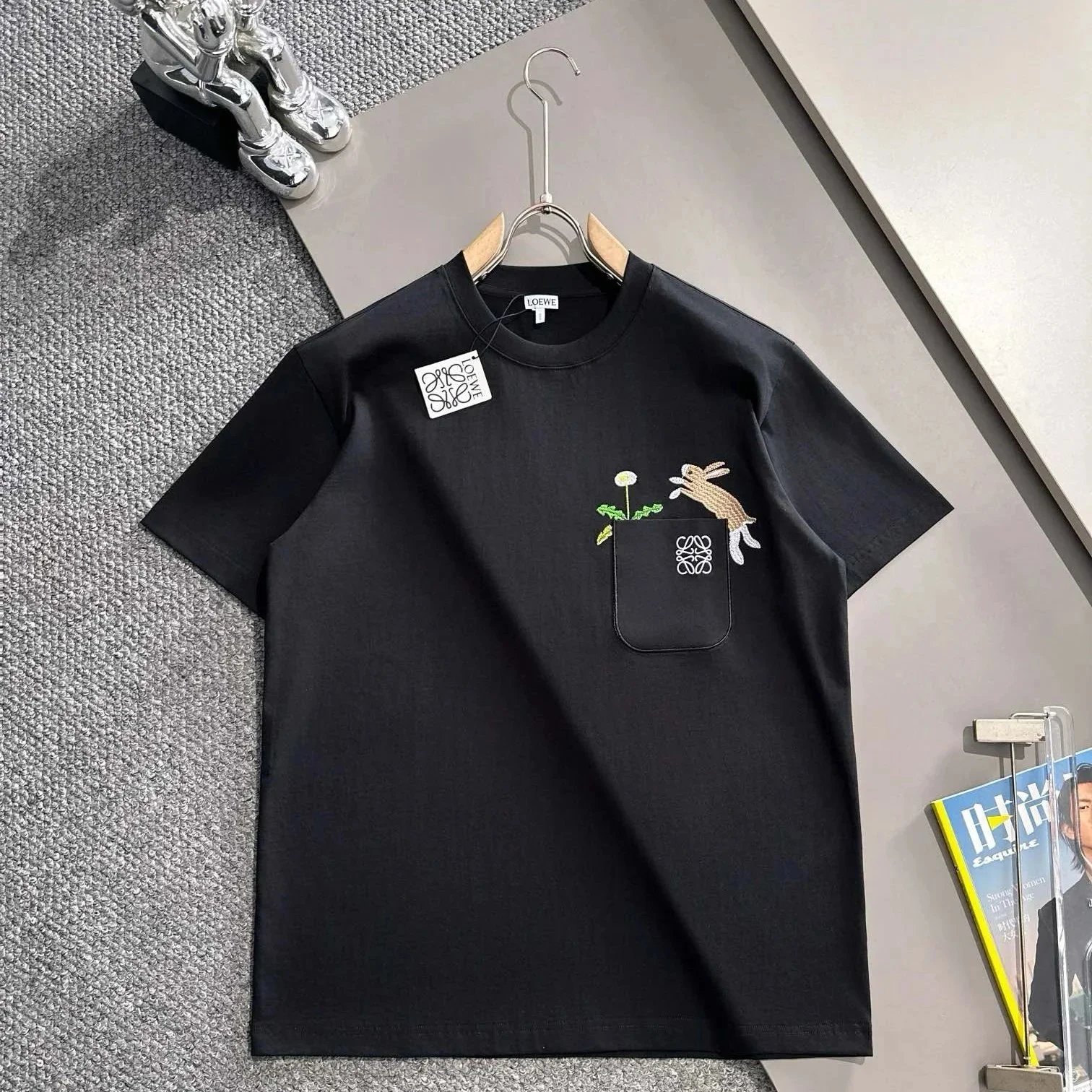 T-Shirt photo 5