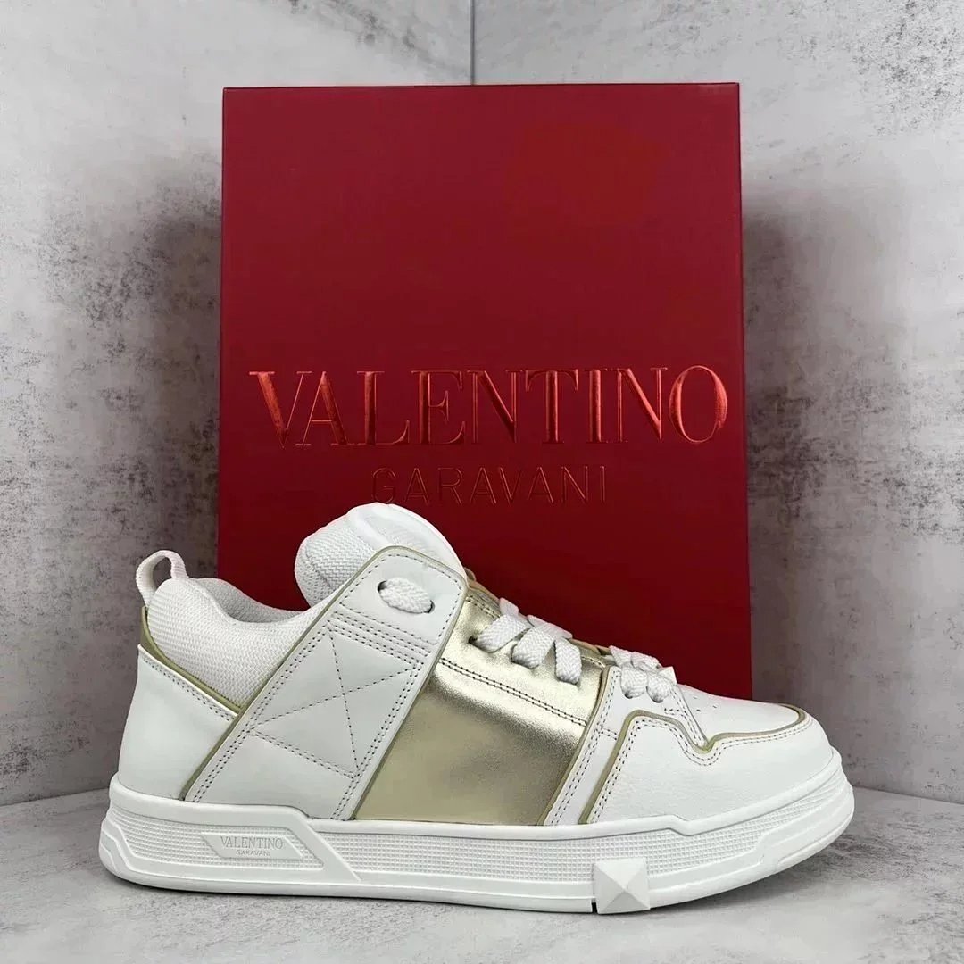 Valentino Garavani VLogo Sneakers White Burgundy Leather Sneakers Chunky Sneakers product detail 5 in Litbuy spreadsheet finds