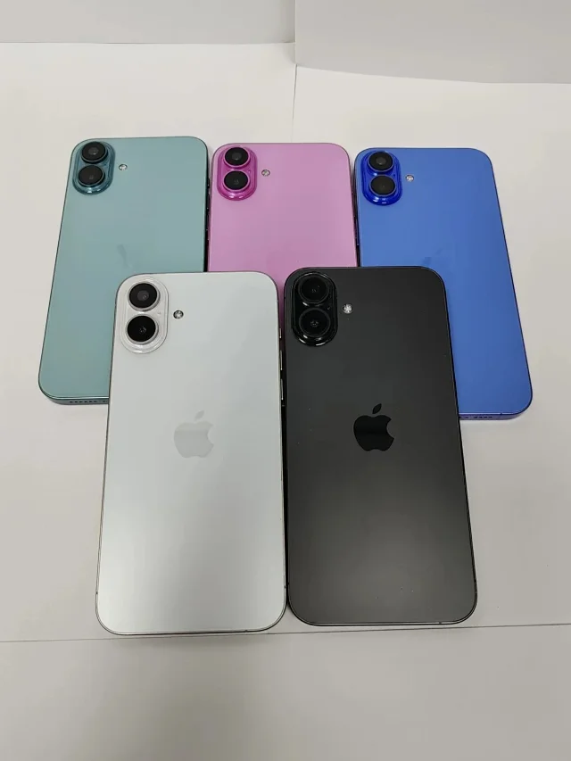 Apple Dual-Camera Smartphone product detail image 2