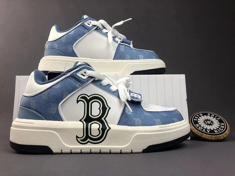 Holy Kicks Boston Bl