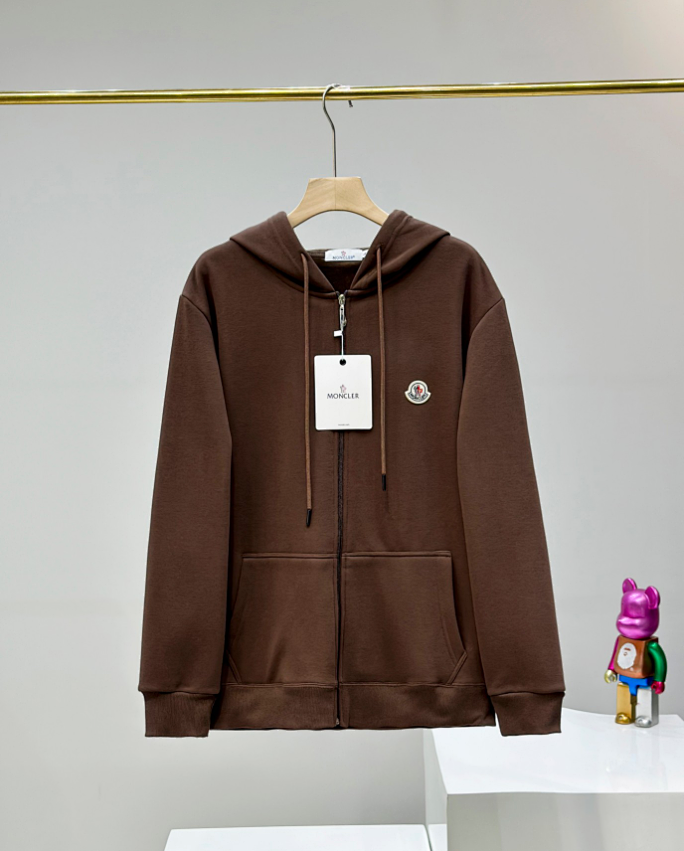Moncler Logo Patch Black Full-Zip Hoodie product detail 2 in Litbuy spreadsheet finds