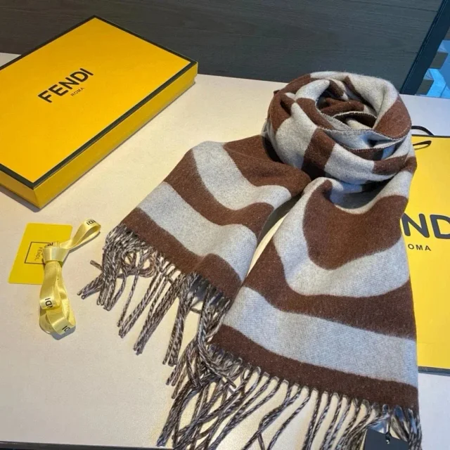 Chanel Scarves Fringed Logo Scarf product detail image 8
