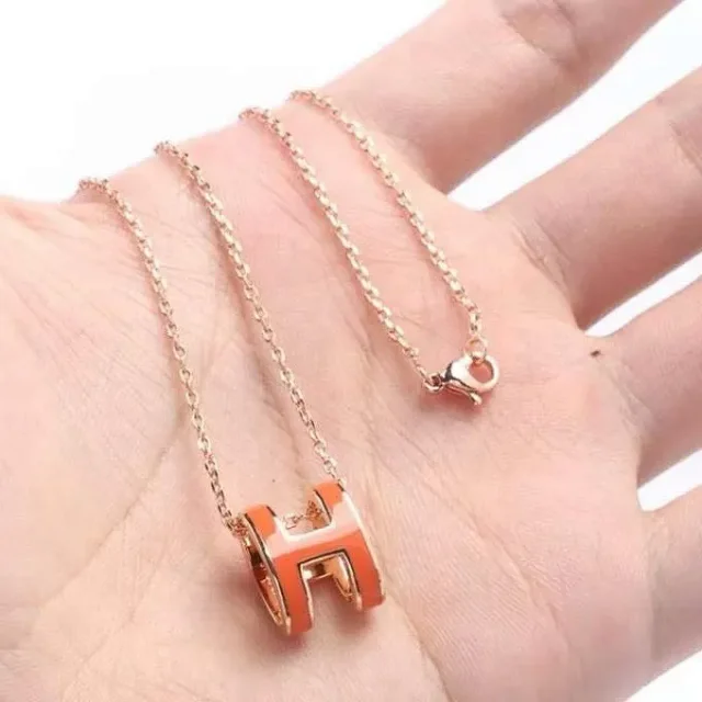Unbranded Jewelry H Letter Pendant Necklace product detail image 2