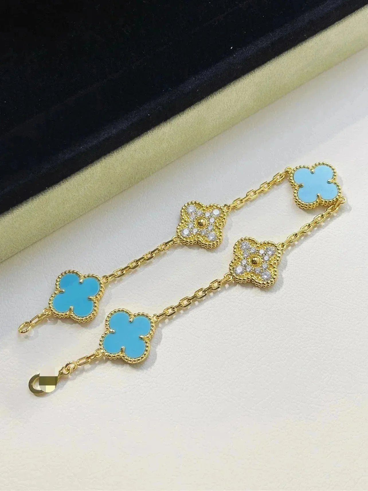 Van Cleef & Arpels Van Cleef & Arpels Alhambra Bracelet in Turquoise and Gold Blue