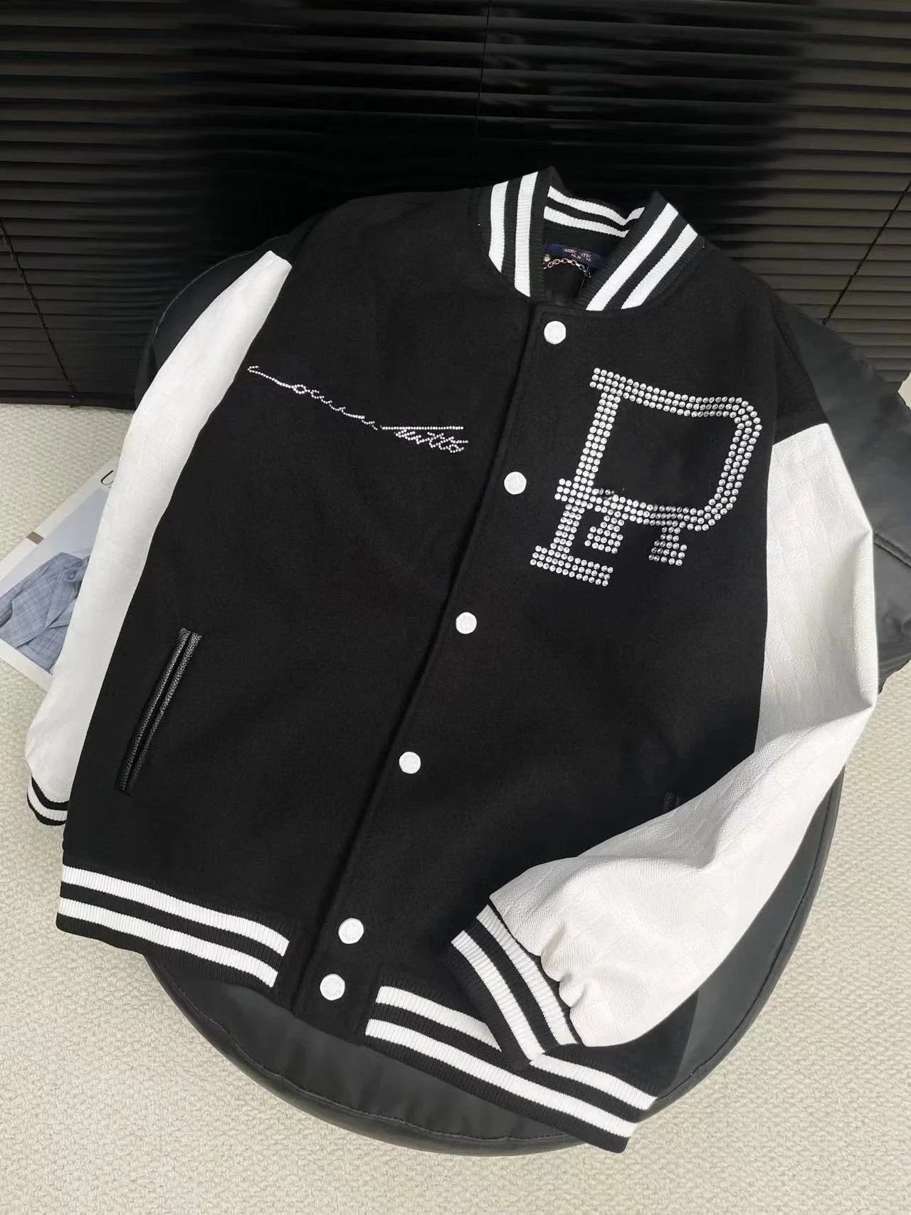 黑色（烫砖炮珠工艺）