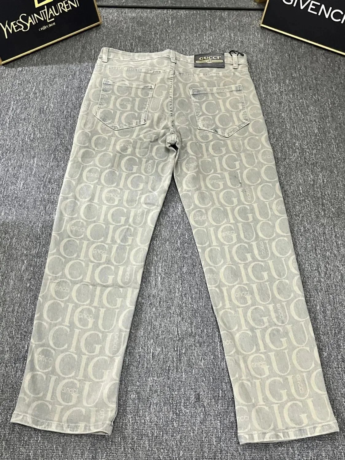 Louis Vuitton Jeans Monogram straight-leg image 14
