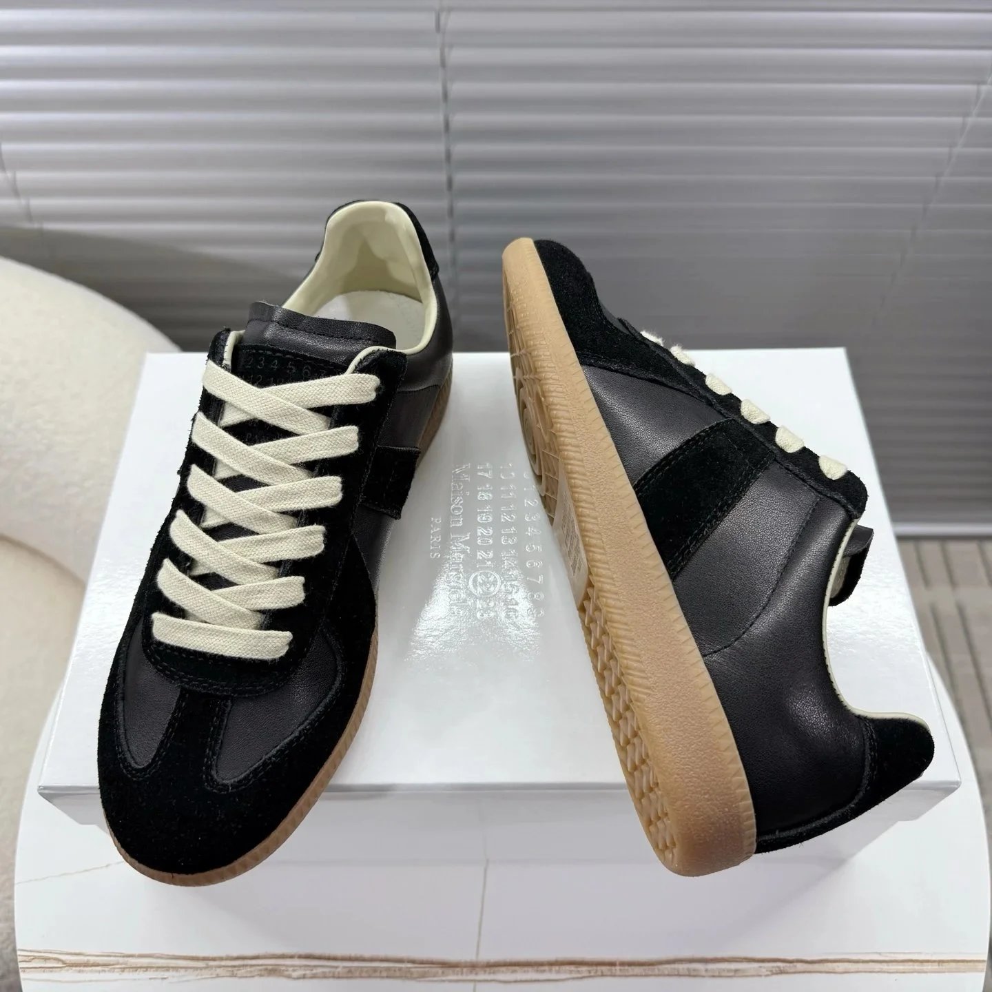 Maison Margiela Sneakers Replica Low-Top Lace-Up — 15